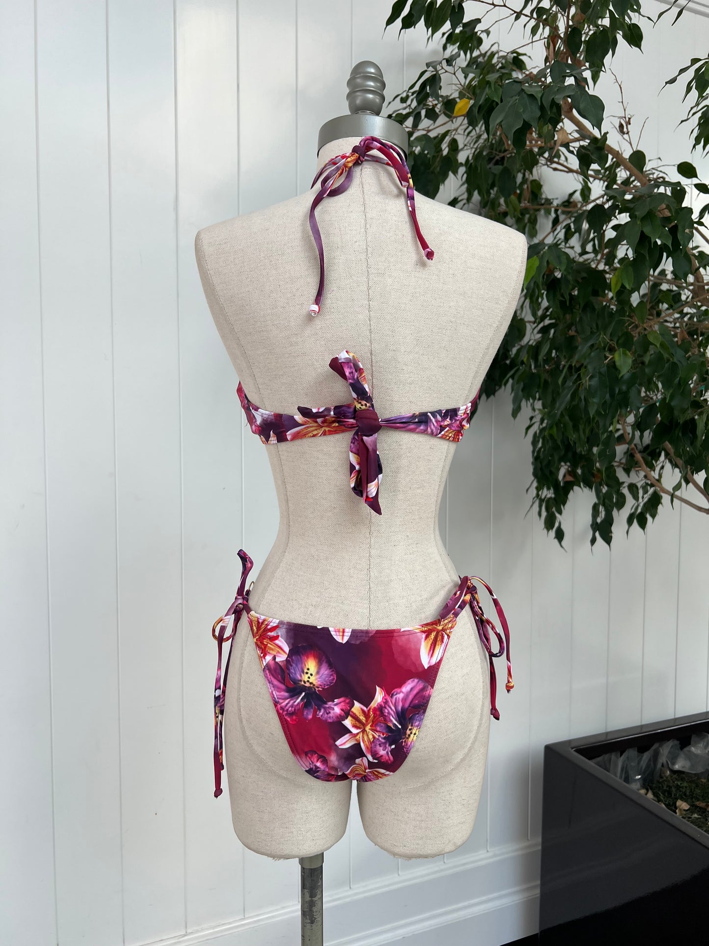 Hawaii Florals Bikini Set
