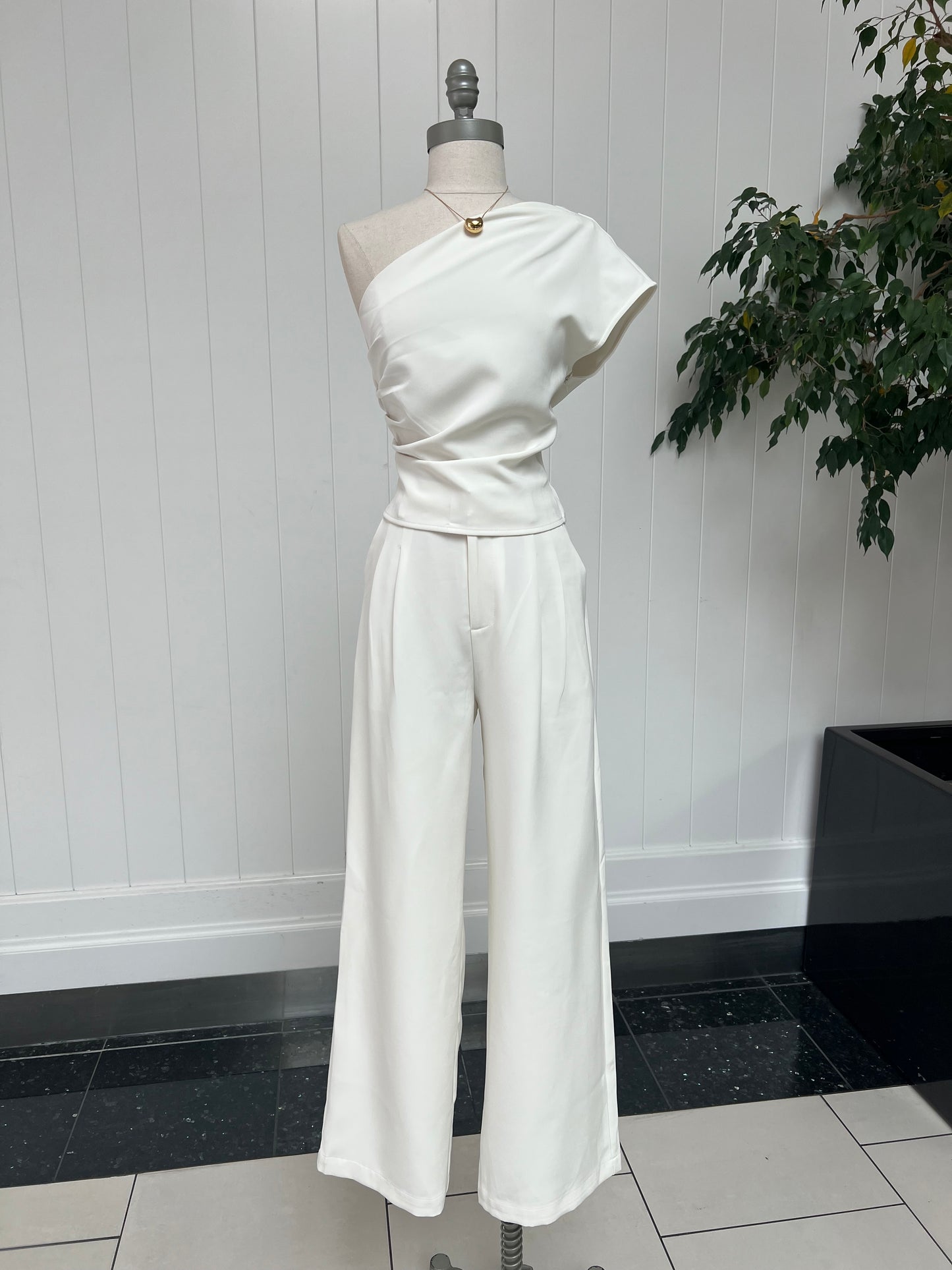 First Class Trip Set