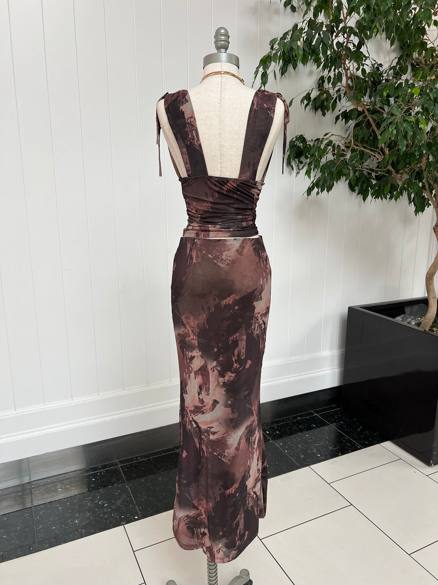 Feeling Irresistible Skirt Set